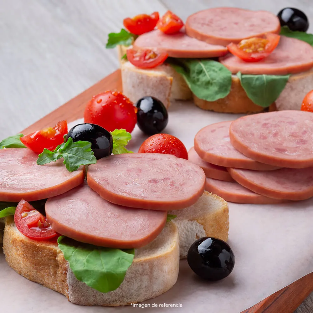 salchichon-de-cerdo-y-res